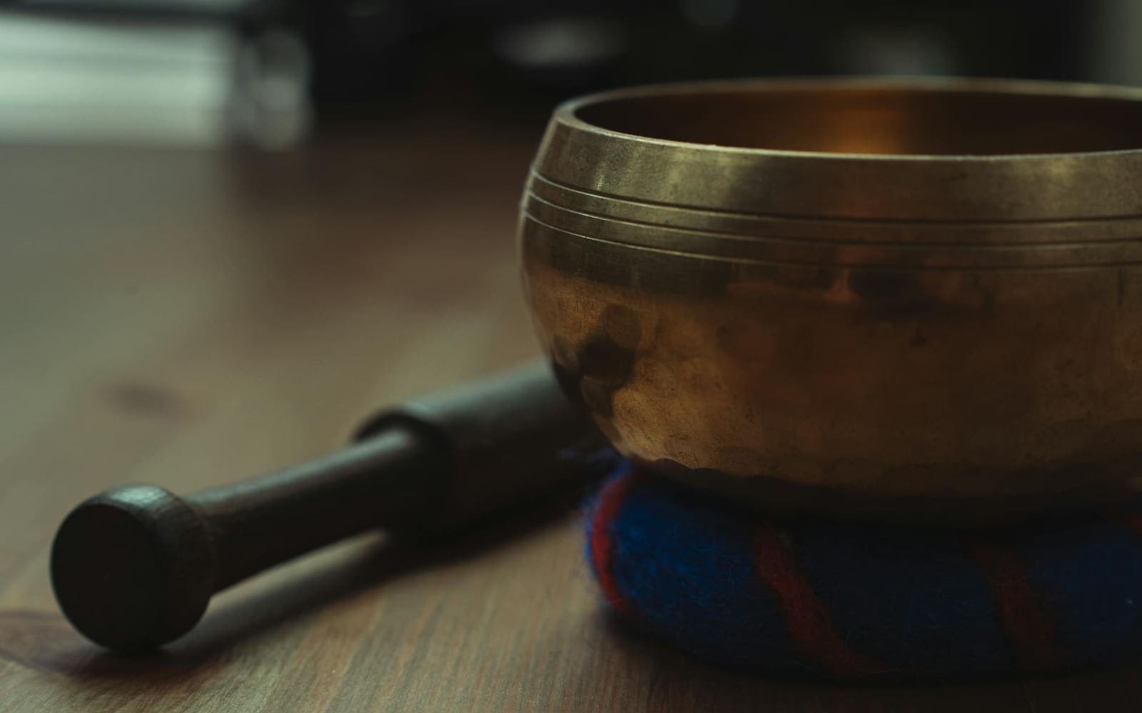 Comer rápido e em pé: novos hábitos pra resgatar o ritual