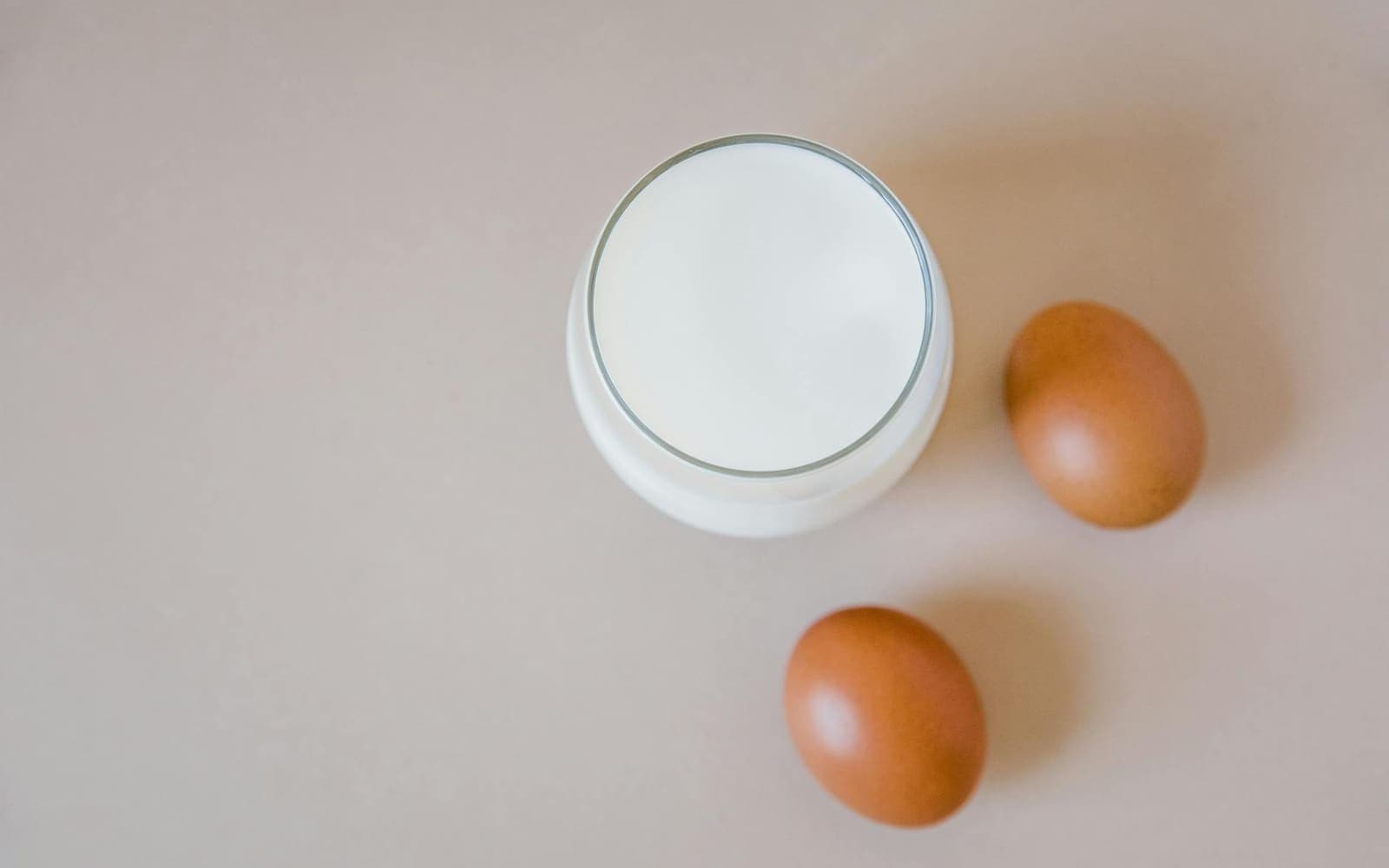 Falta de vitamina B12: sintomas e quem está em risco